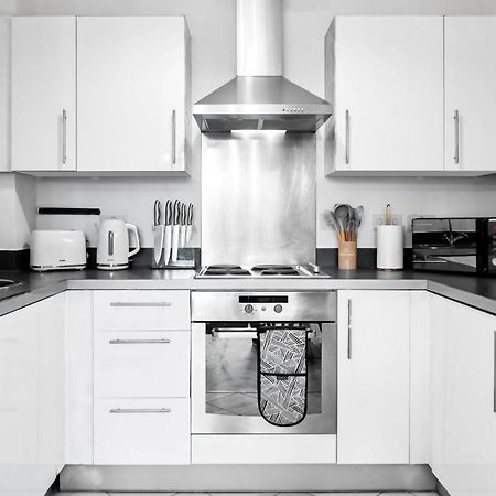 New Luxury City Centre Apartment By Azura Nights バーミンガム エクステリア 写真